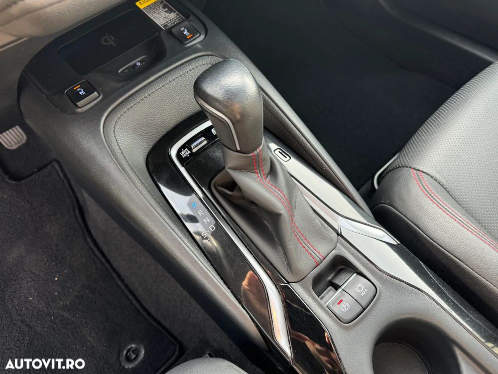 Toyota Corolla 2.0 HSD GR SPORT - 20