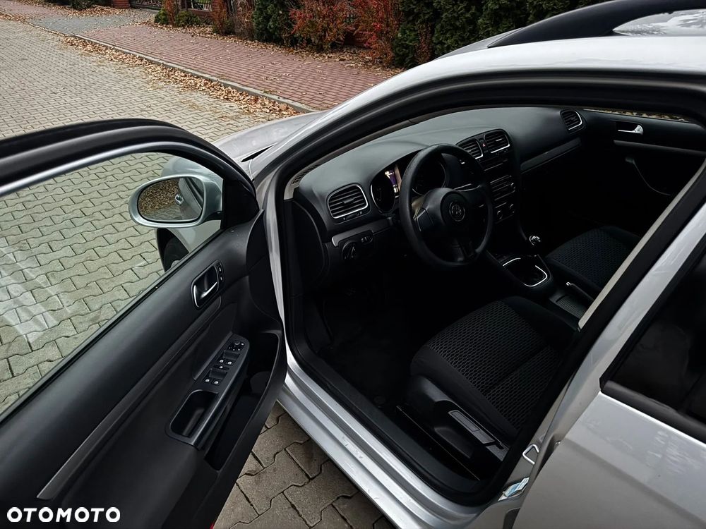 Volkswagen Golf 1.6 TDI Comfortline - 15