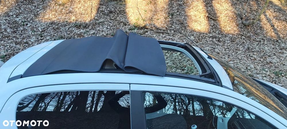 Peugeot 108 PureTech 82 Top Roland Garros - 9