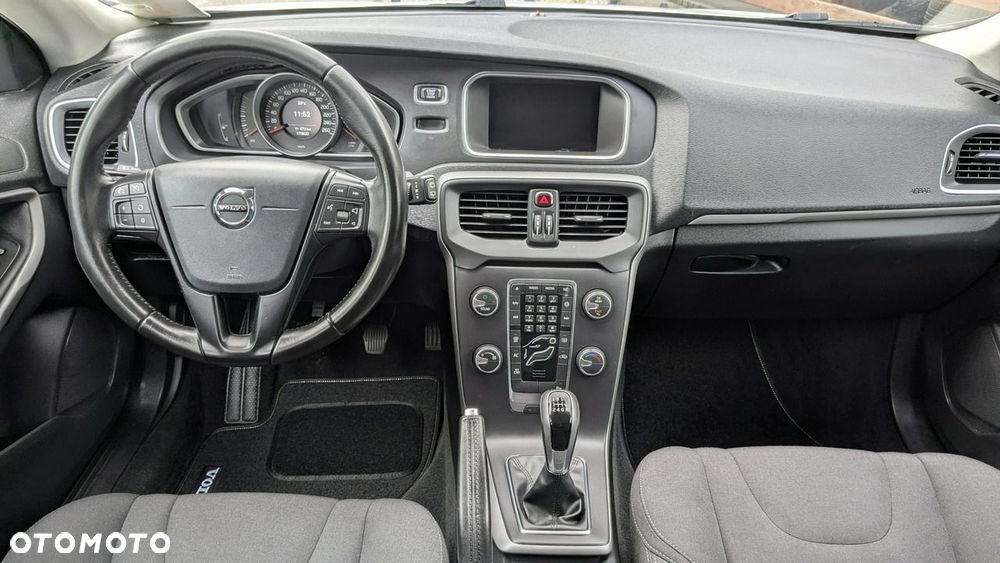 Volvo V40 - 28