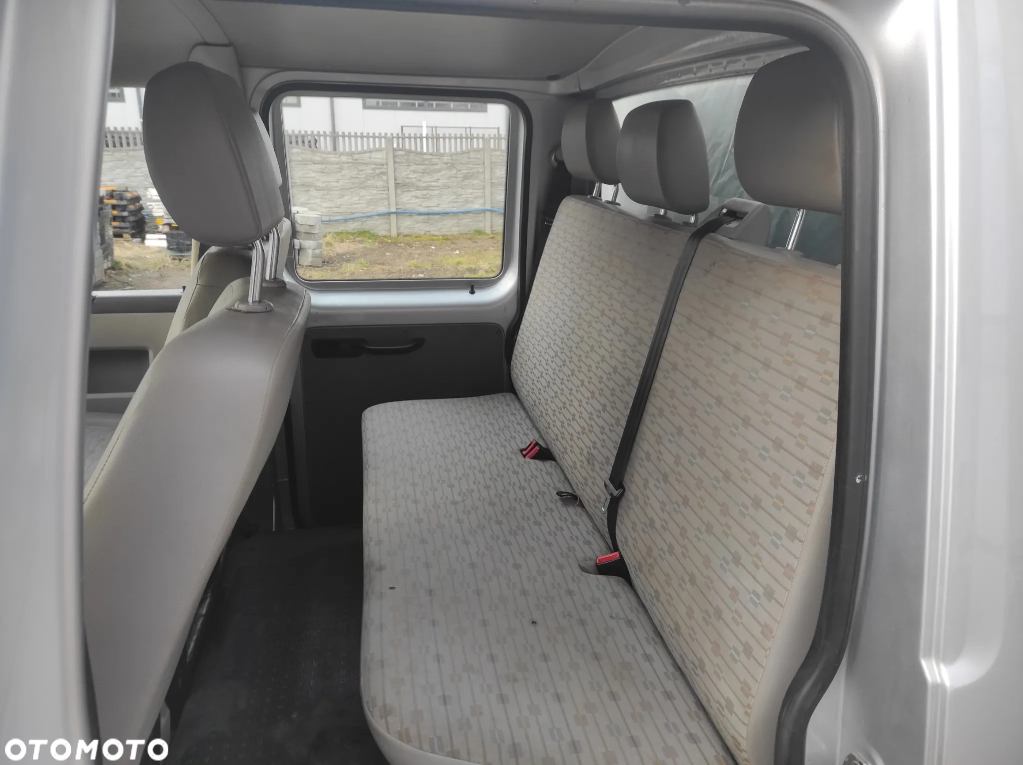 Volkswagen Transporter T-5 - 6