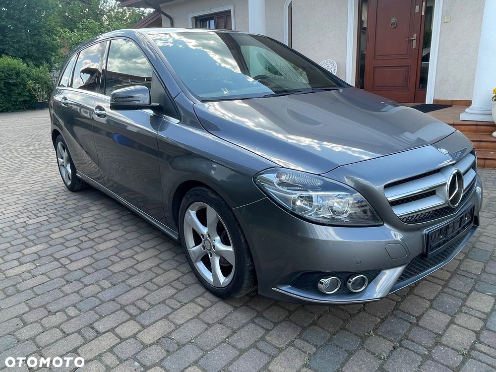 Mercedes-Benz Klasa B 180 Peak Edition - 15