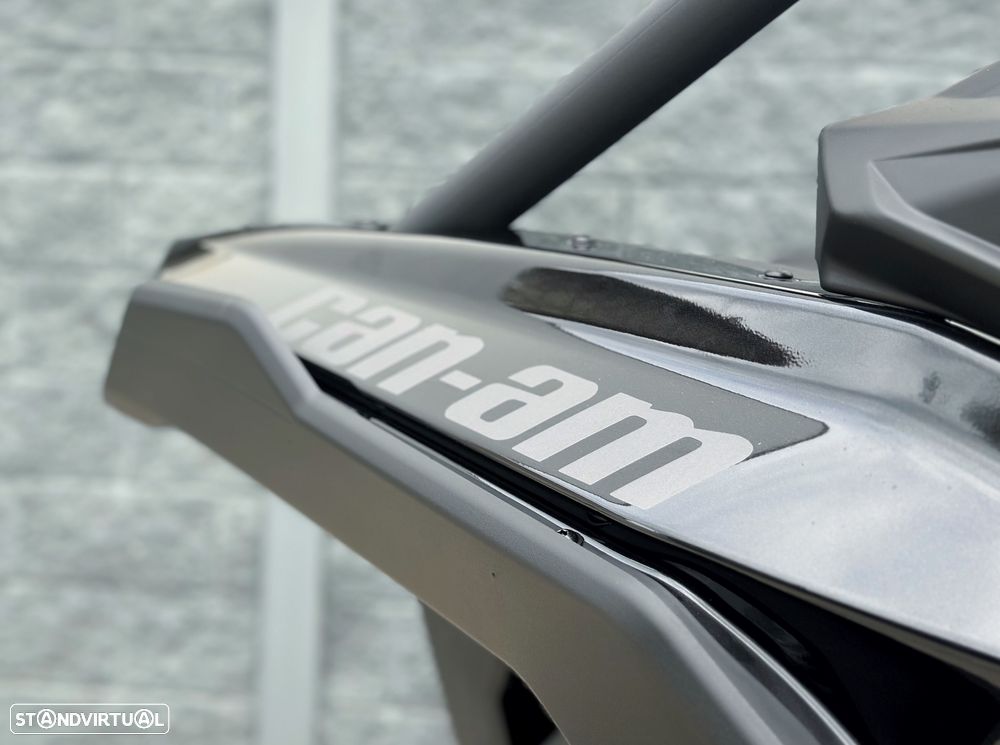 Can-Am Maverick X3 X RS TURBO RR - 22