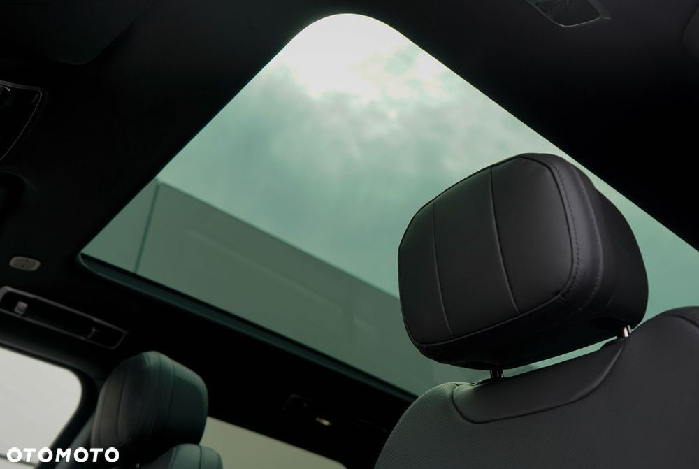 Land Rover Range Rover Sport S 3.0 D300 mHEV Dynamic SE - 17
