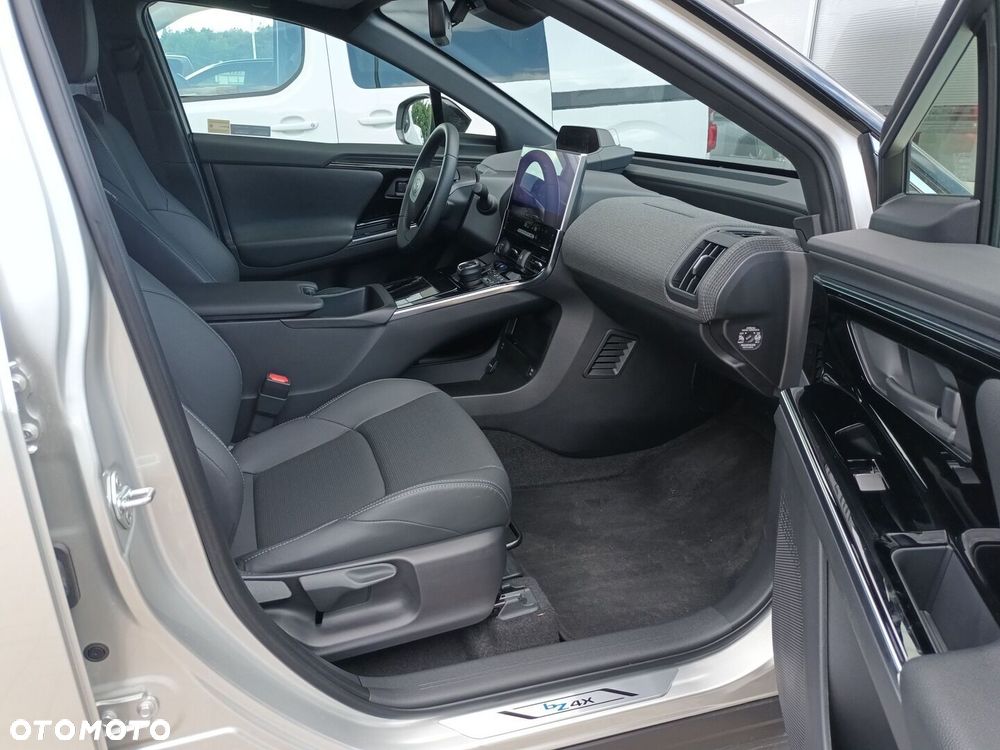 Toyota bZ4X 71.4kWh 4x4 Executive - 6