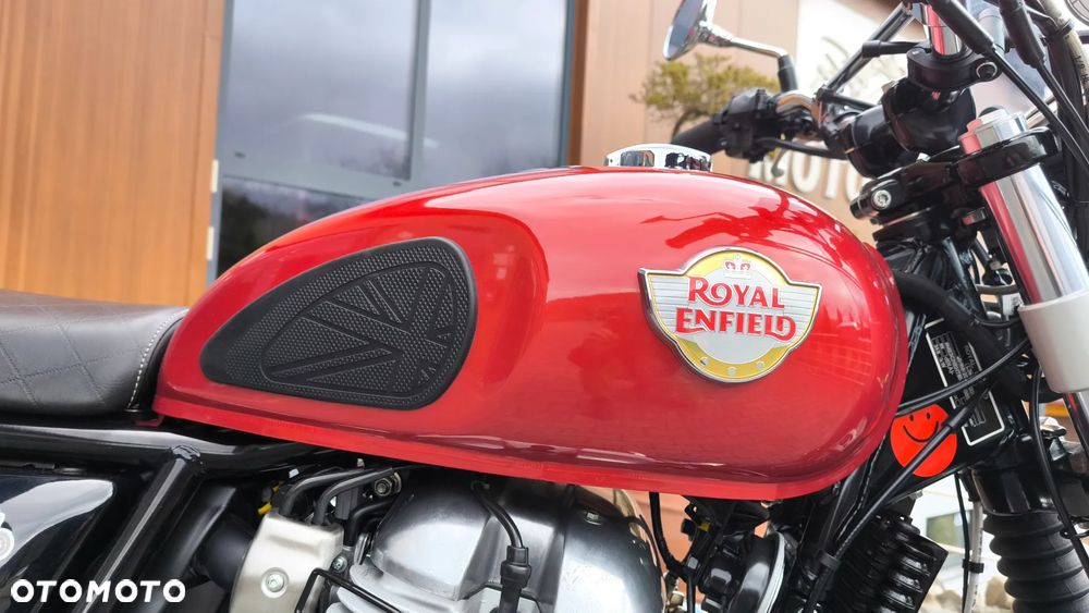 Royal Enfield Interceptor - 27
