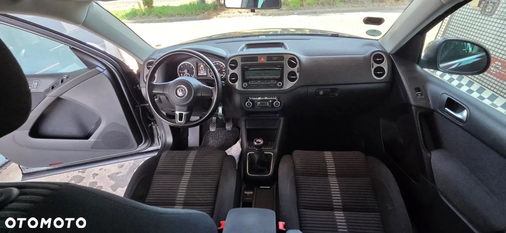 Volkswagen Tiguan 2.0 TDI DPF BlueMotion Technology Exclusive - 33