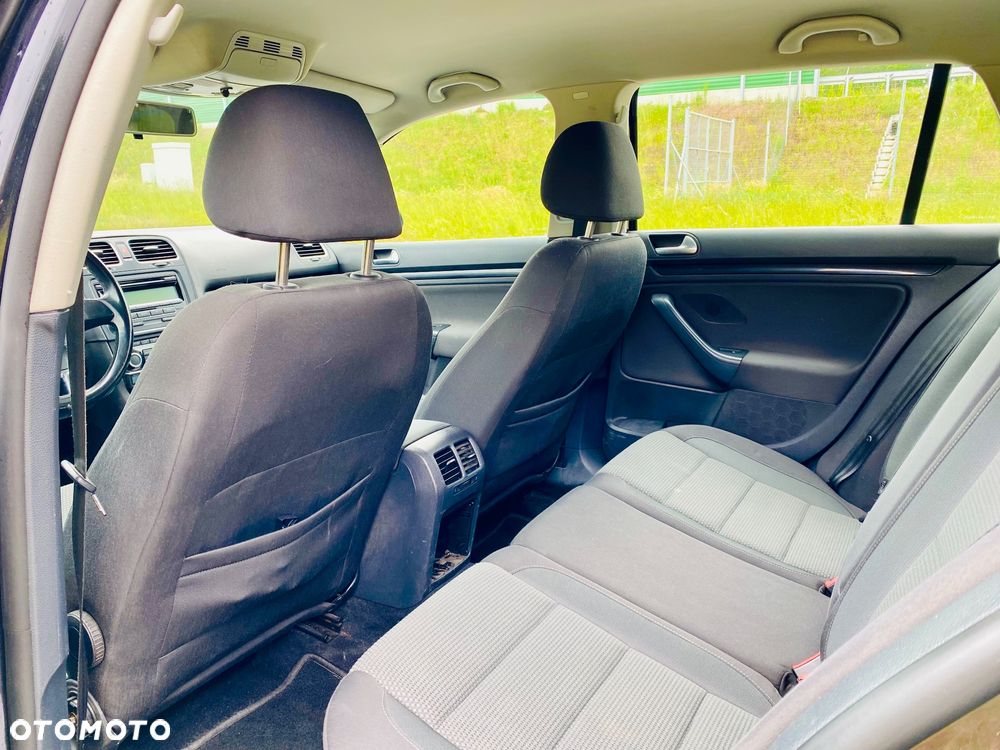 Volkswagen Golf 1.2 TSI BlueMotion Technology Comfortline - 31