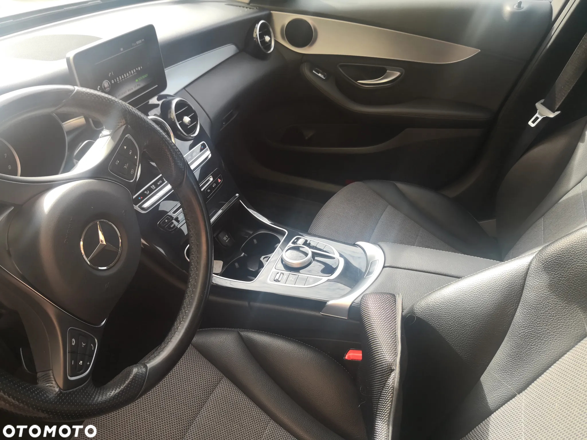 Mercedes-Benz Klasa C 200 4-Matic 7G-TRONIC - 16