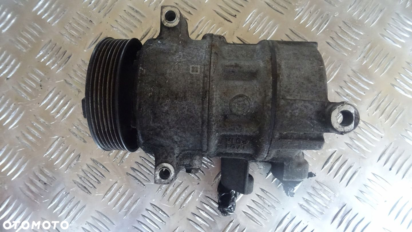 Kompresor klimatyzacji Sanden 5N0820803 VW PASSAT - 2