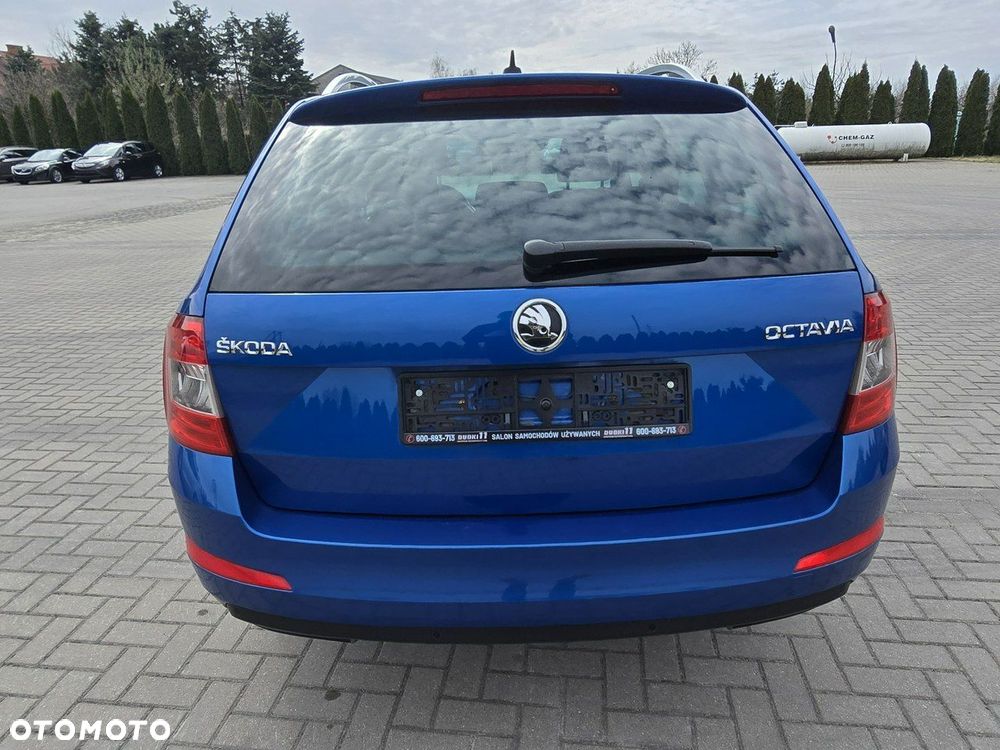 Skoda Octavia - 12