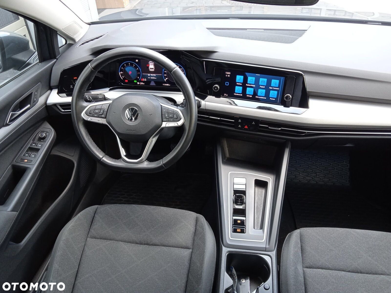 Volkswagen Golf - 9