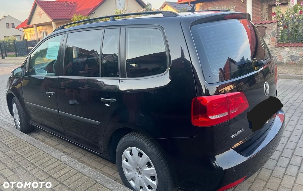 Volkswagen Touran 1.2 TSI Comfortline - 2