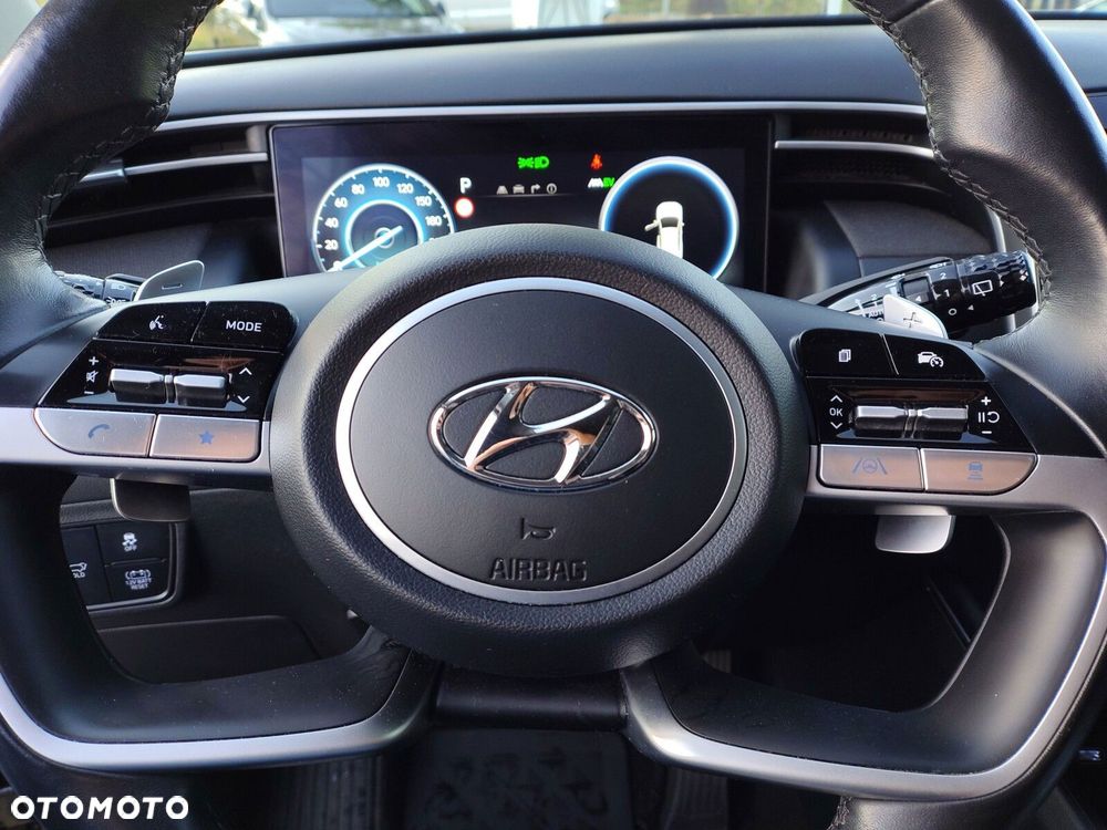 Hyundai Tucson 1.6 T-GDi HEV Executive 2WD - 18