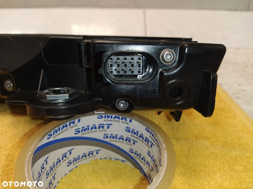 PORSCHE TAYCAN 9JA 19- LAMPA TYŁ TYLNA LED PRAWA LEWA BLENDA ŚRODKOWA W KLAPĘ BAGAŻNIKA BASE USA KOMPLET ORYGINAŁ - 10