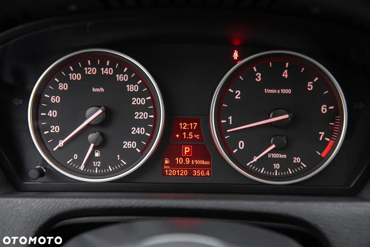 BMW X5 3.5i xDrive - 19