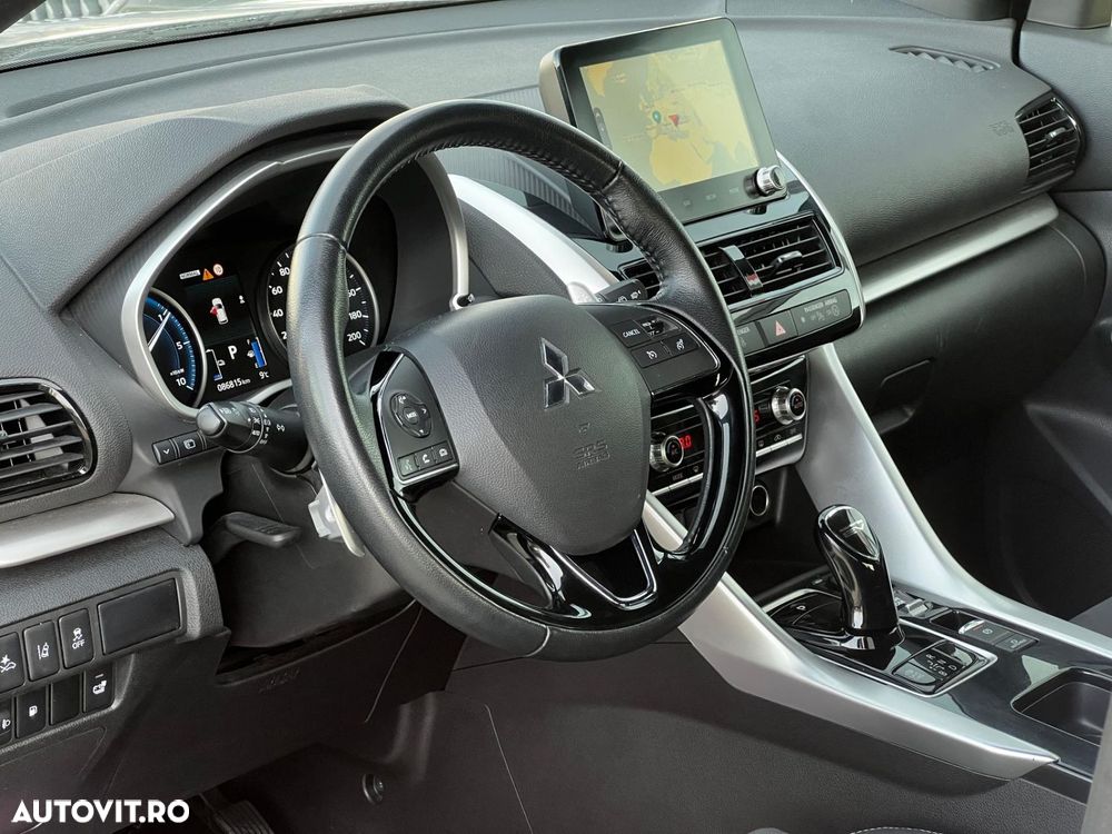 Mitsubishi Eclipse-Cross Plug-In Hybrid 4WD Plus Select - 12