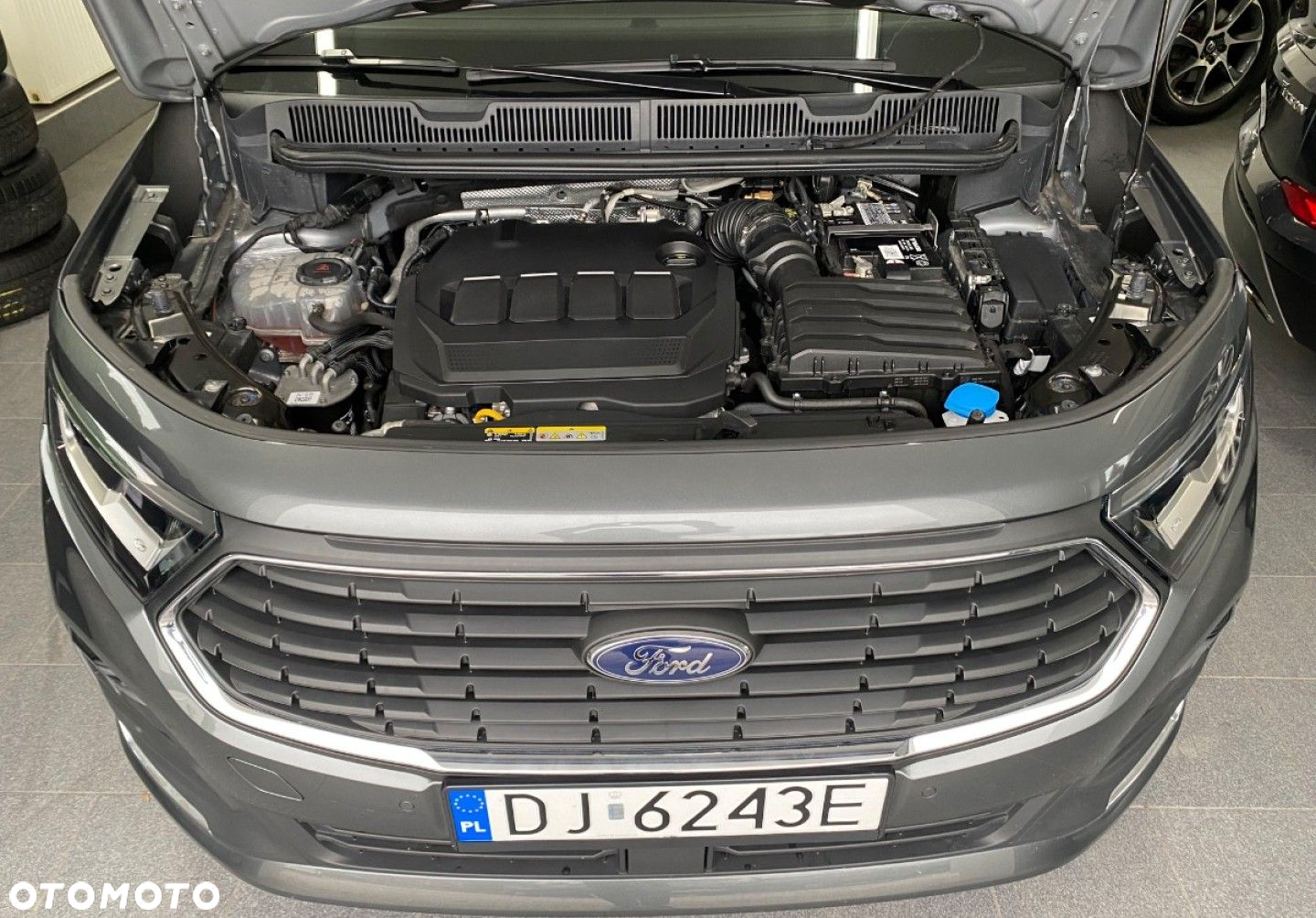 Ford Tourneo Connect - 16