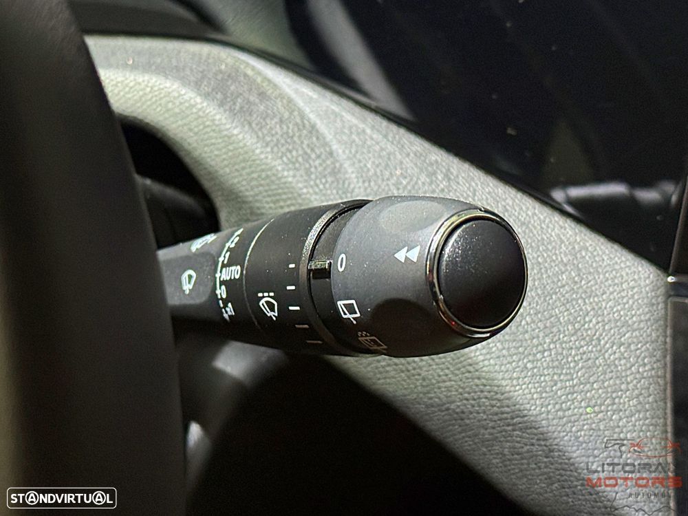 Peugeot 308 SW 1.2 PureTech Allure - 28