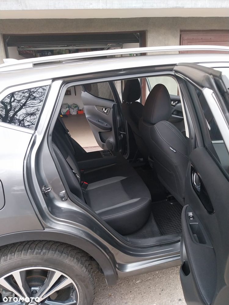 Nissan Qashqai 1.3 DIG-T N-CONNECTA - 8