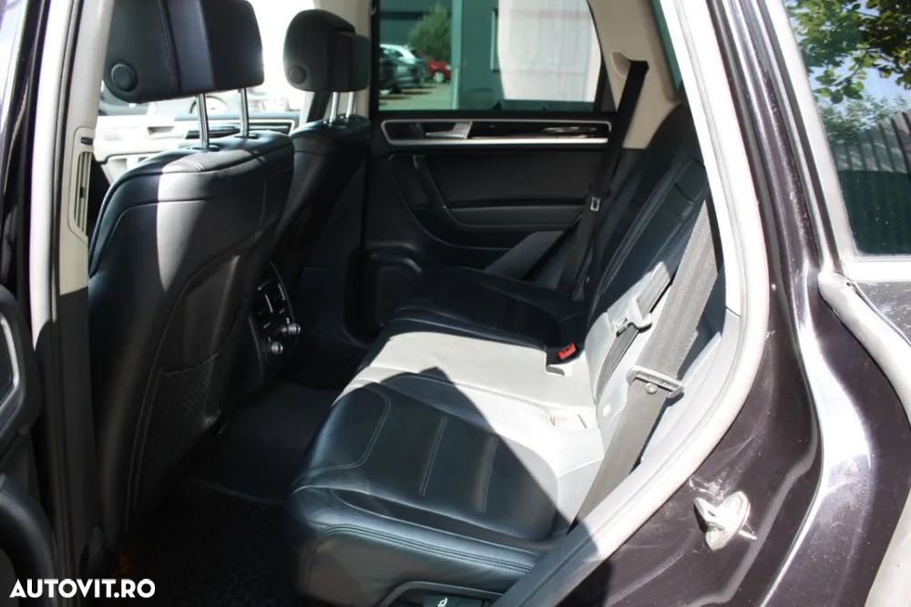 Volkswagen Touareg - 7