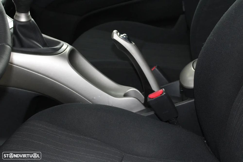 Toyota Auris - 33