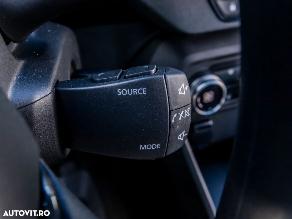 Dacia Logan TCe 90 CVT Comfort - 26