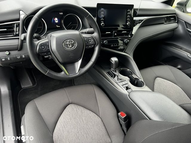 Toyota Camry 2.5 Hybrid Comfort CVT - 10