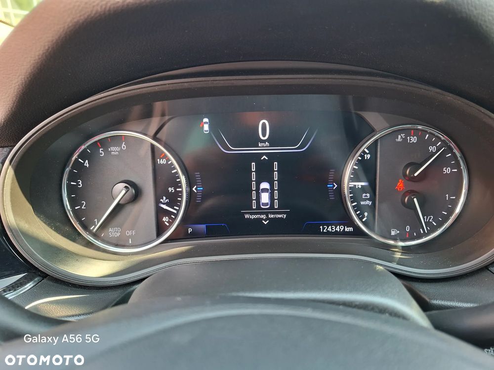 Opel Insignia - 32