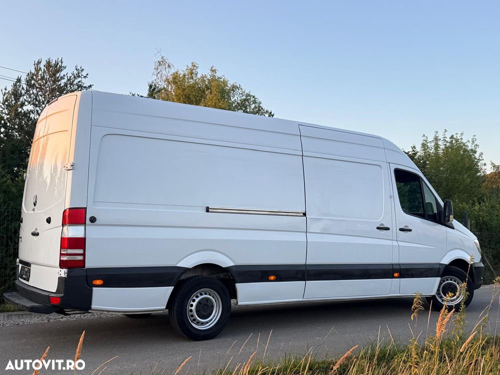 Mercedes-Benz Sprinter - 10