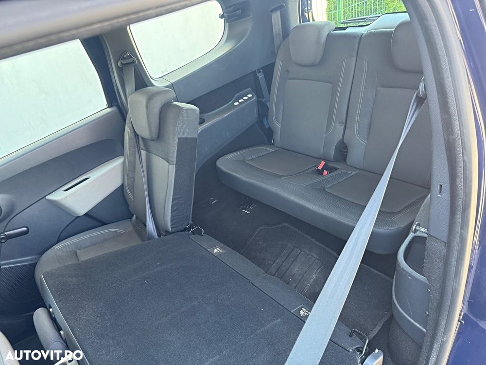 Dacia Lodgy 1.2 TCe 115 CP Laureate - 8
