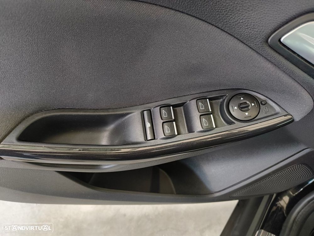 Ford Focus 1.5 TDCi Titanium - 16