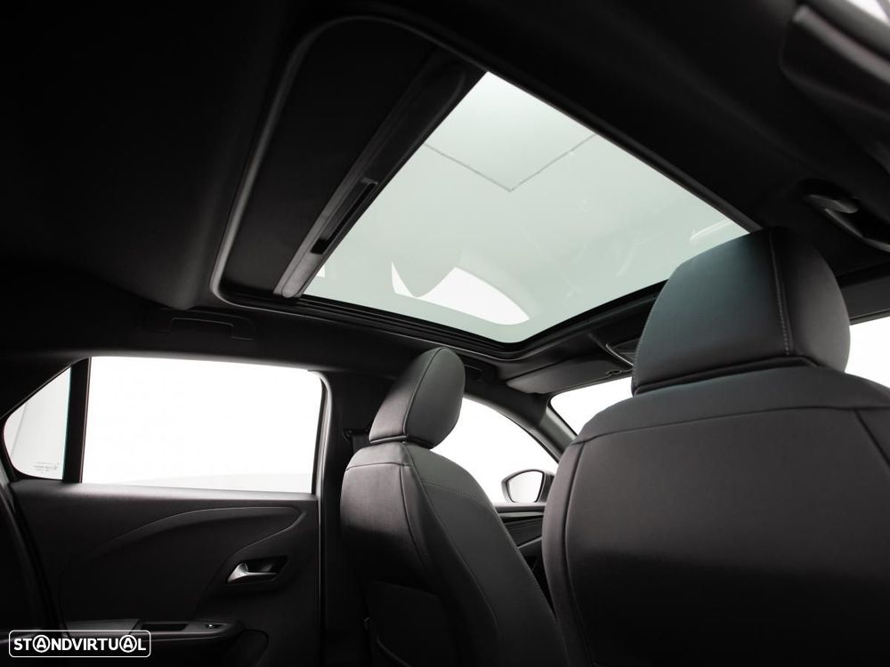 Opel Corsa 1.2 T GS - 11