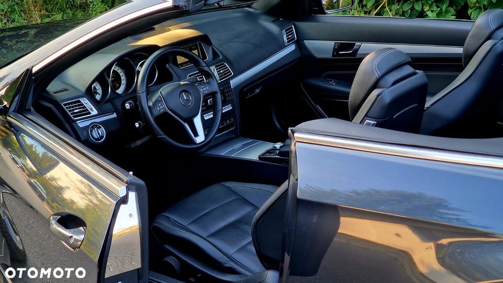 Mercedes-Benz Klasa E 200 CGI Cabrio BlueEFFICIENCY Automatik Avantgarde - 12