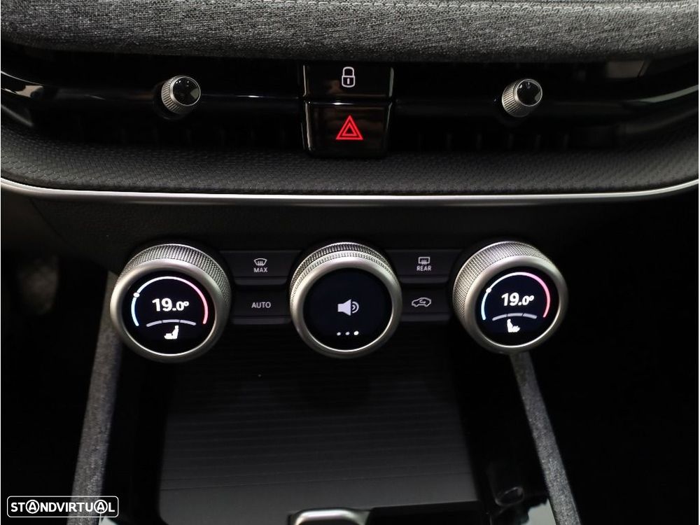 Skoda Superb Break 2.0 TDI DSG - 23