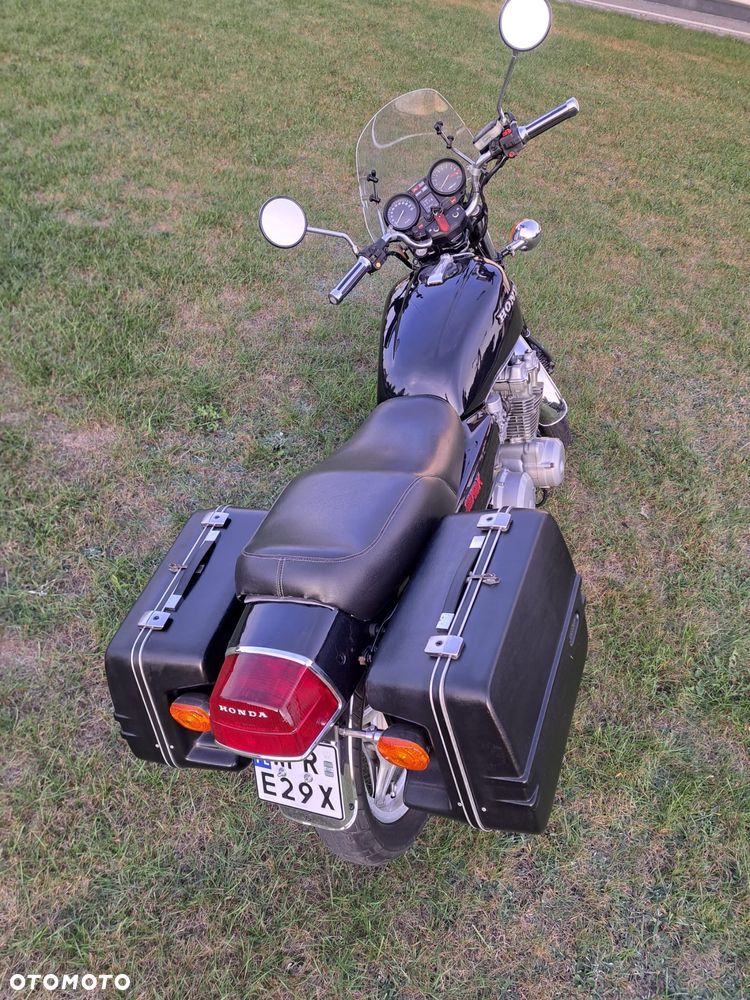 Honda CB - 4