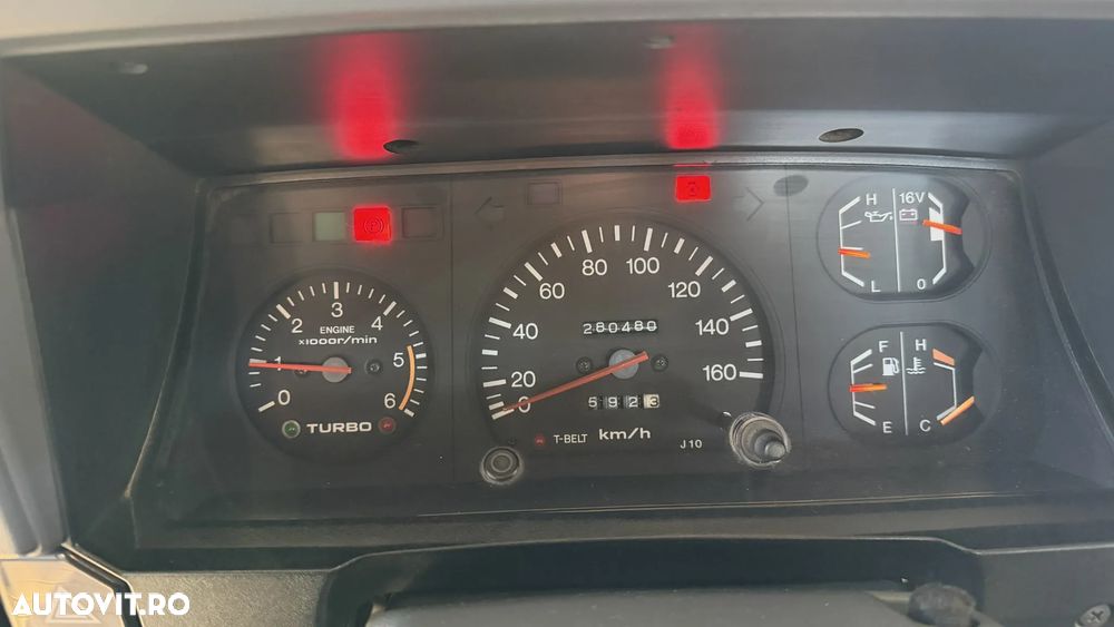 Toyota Land Cruiser - 8