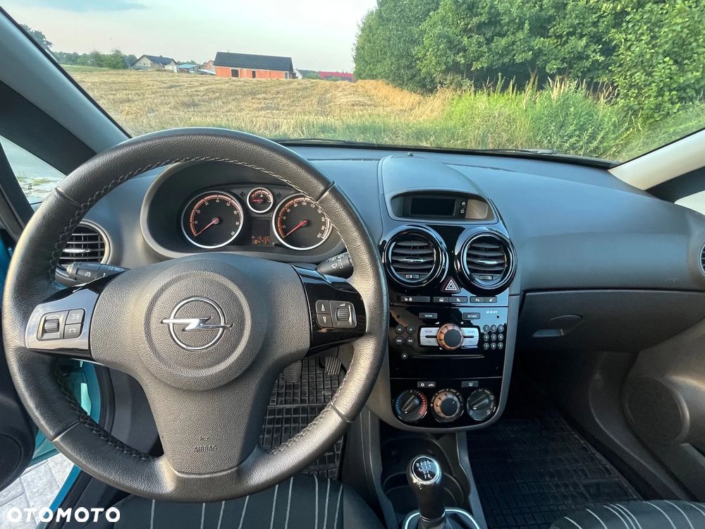 Opel Corsa 1.4 16V Edition 111 Jahre - 10