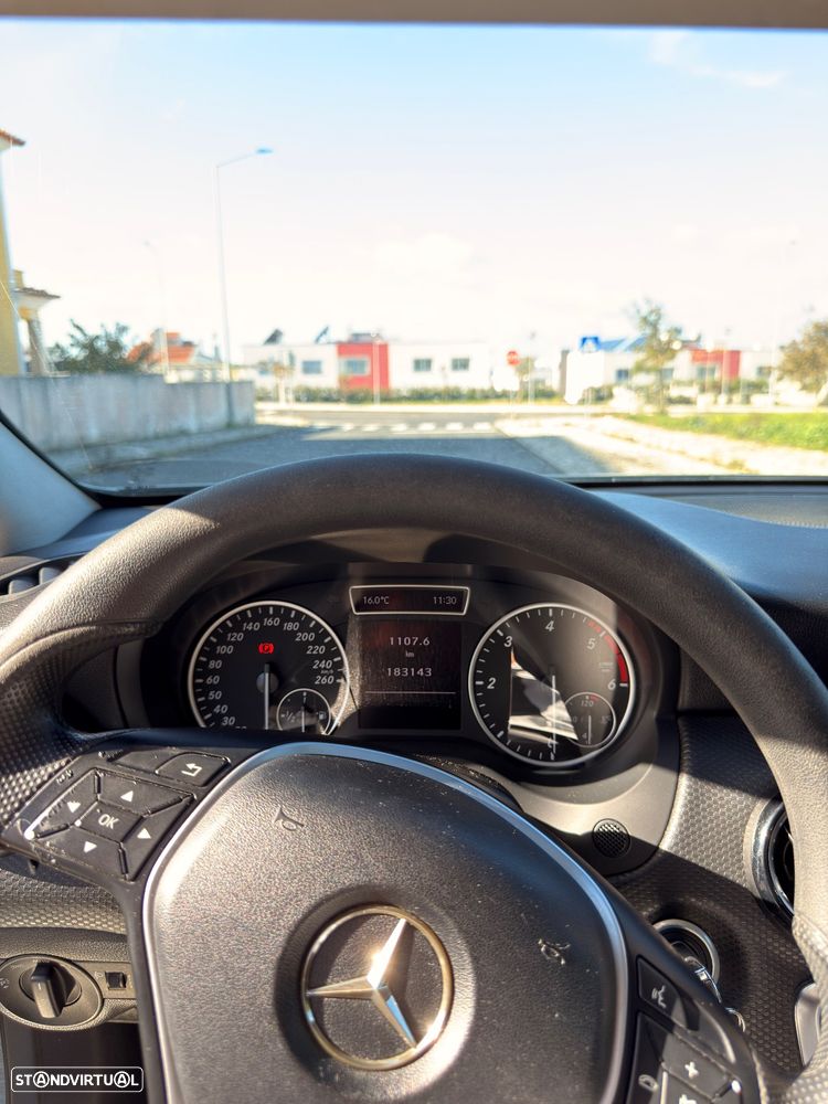 Mercedes-Benz A 180 CDi BE Urban - 10