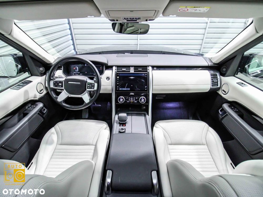 Land Rover Discovery ver-v-3-0-d250-mhev-r--dynamic-hse - 5