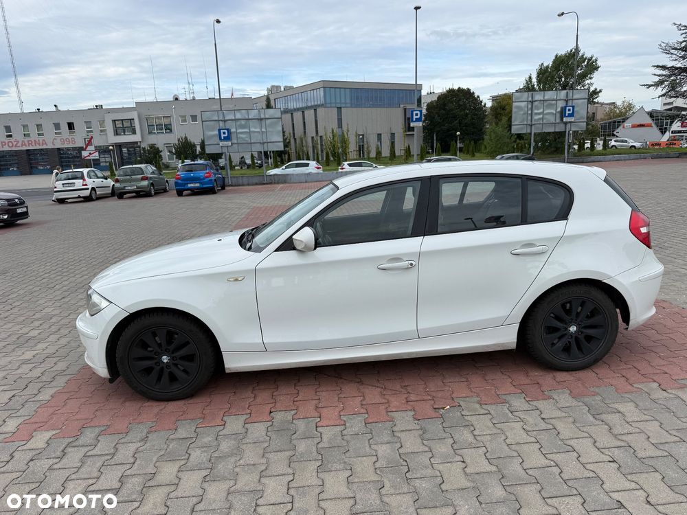 BMW Seria 1 118d - 3