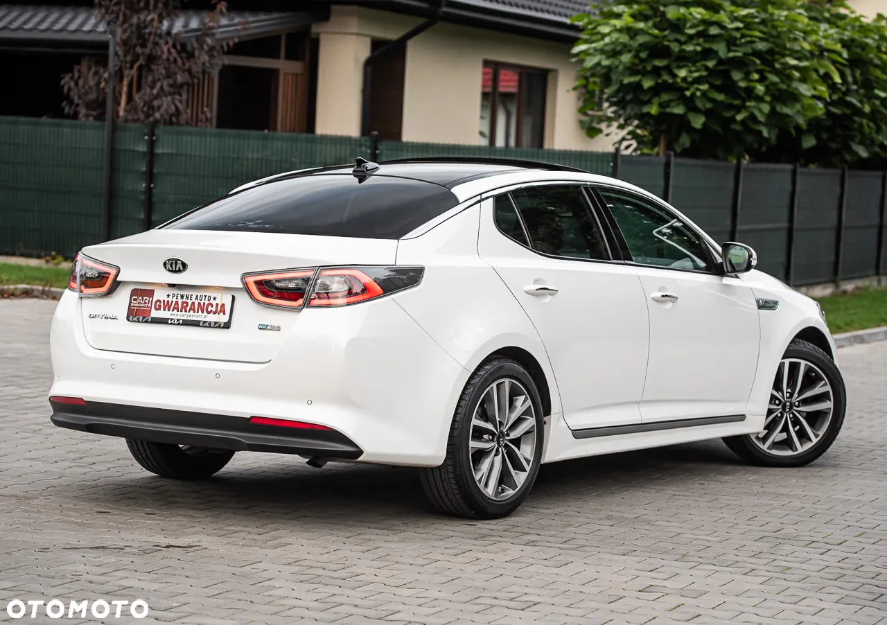 Kia Optima - 12