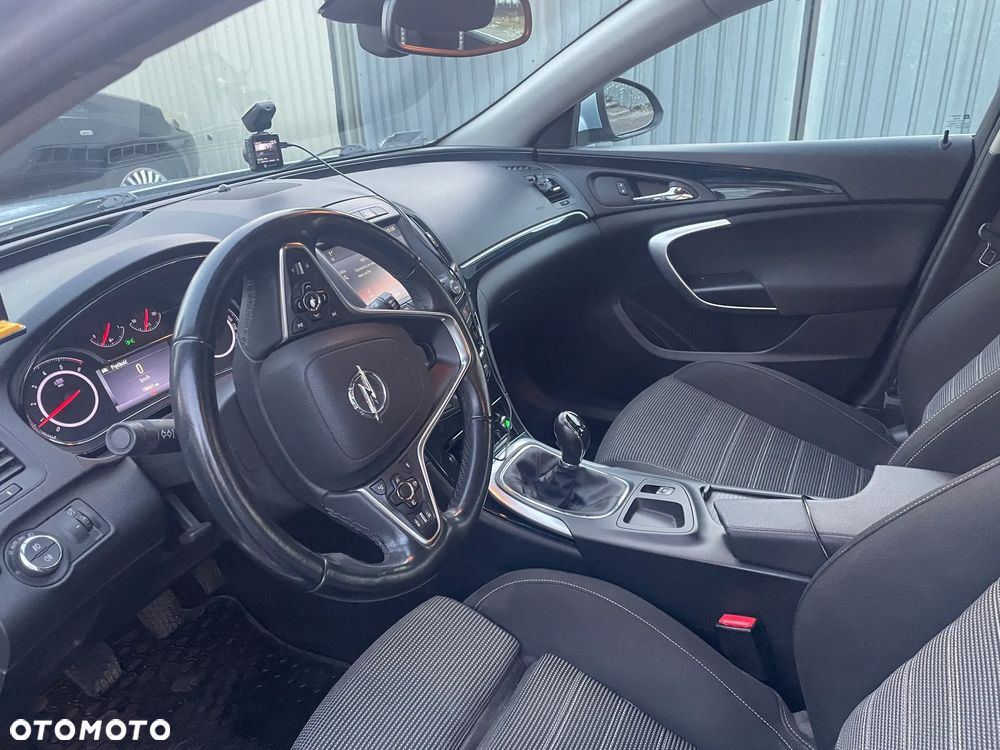 Opel Insignia 2.0 CDTI Cosmo - 12