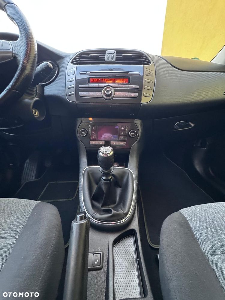 Fiat Bravo - 12