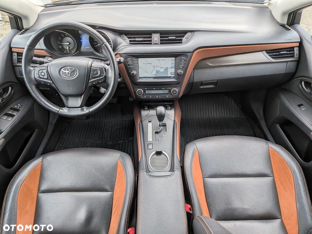 Toyota Avensis 2.0 Premium MS - 21