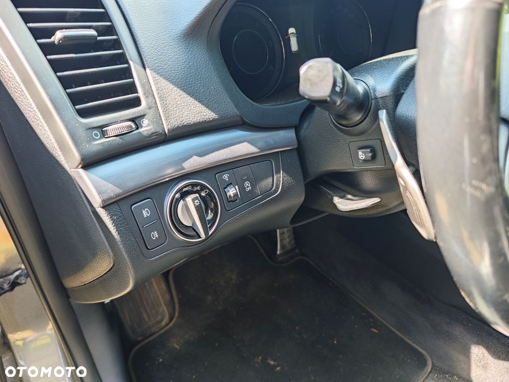 Hyundai i40 1.6 CRDi Premium DCT - 10