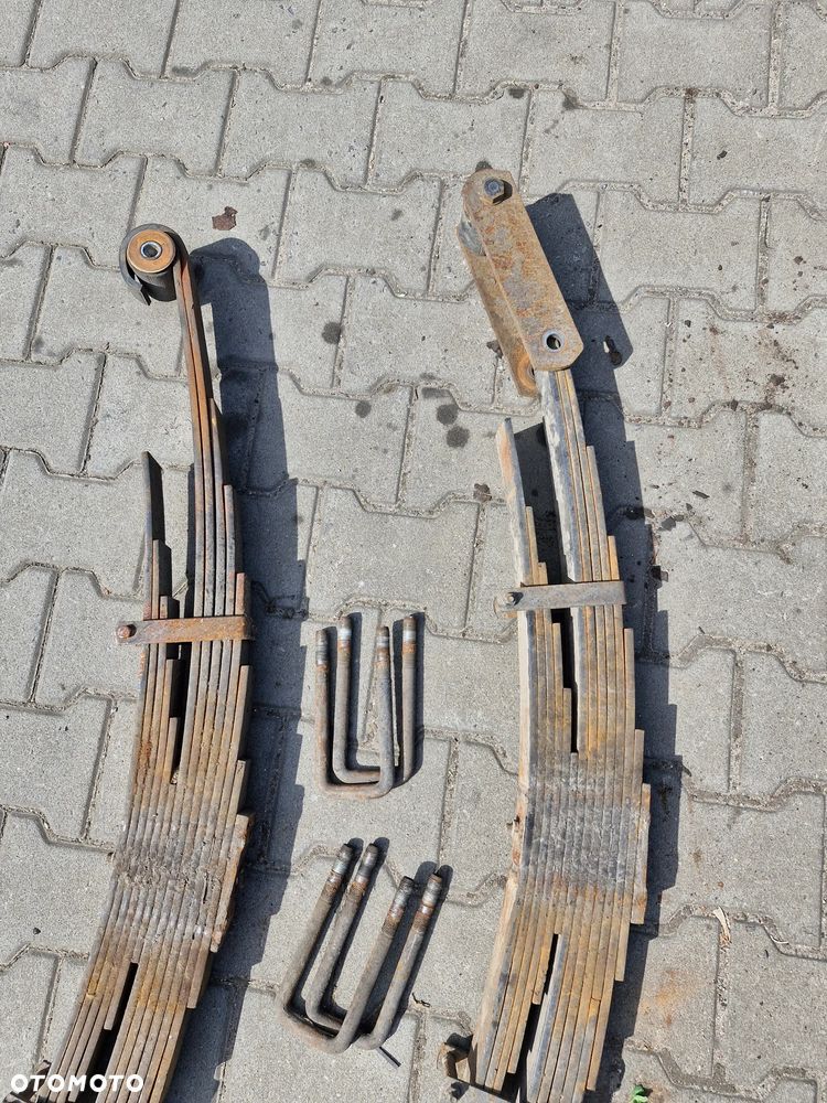 IVECO DAILY 50C BLIŹNIAK RESORY 13 PIÓR JARZMA KOMPLET 504119092 - 2