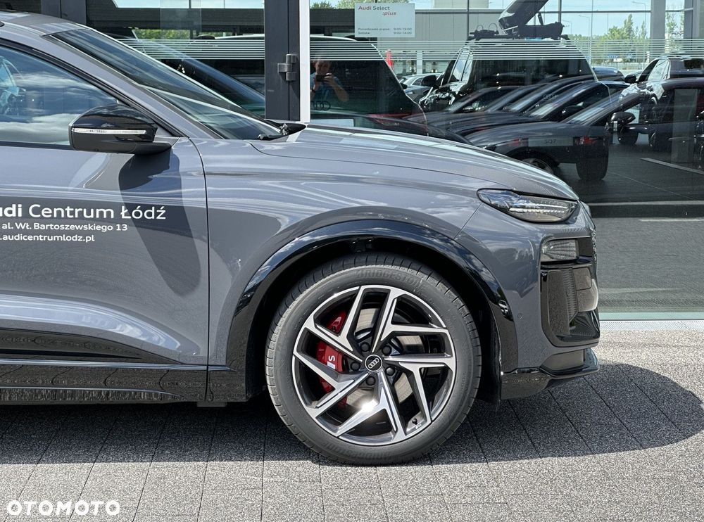 Audi SQ6 Sportback e-tron - 6