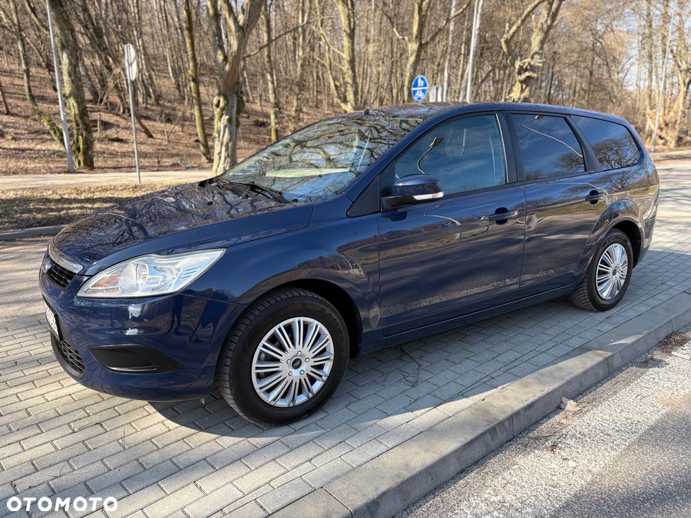 Ford Focus 1.6 Amber X - 2