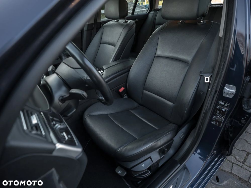 BMW Seria 5 - 26